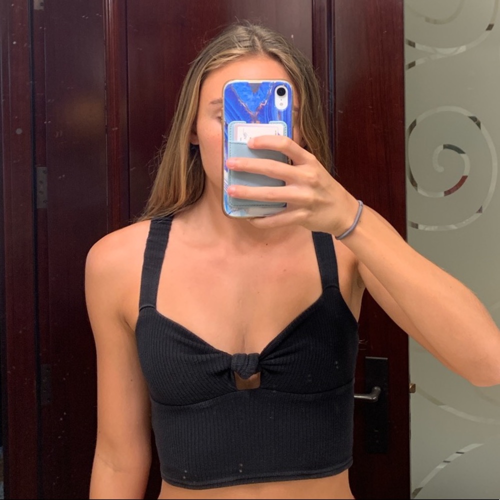 Billabong black tank top